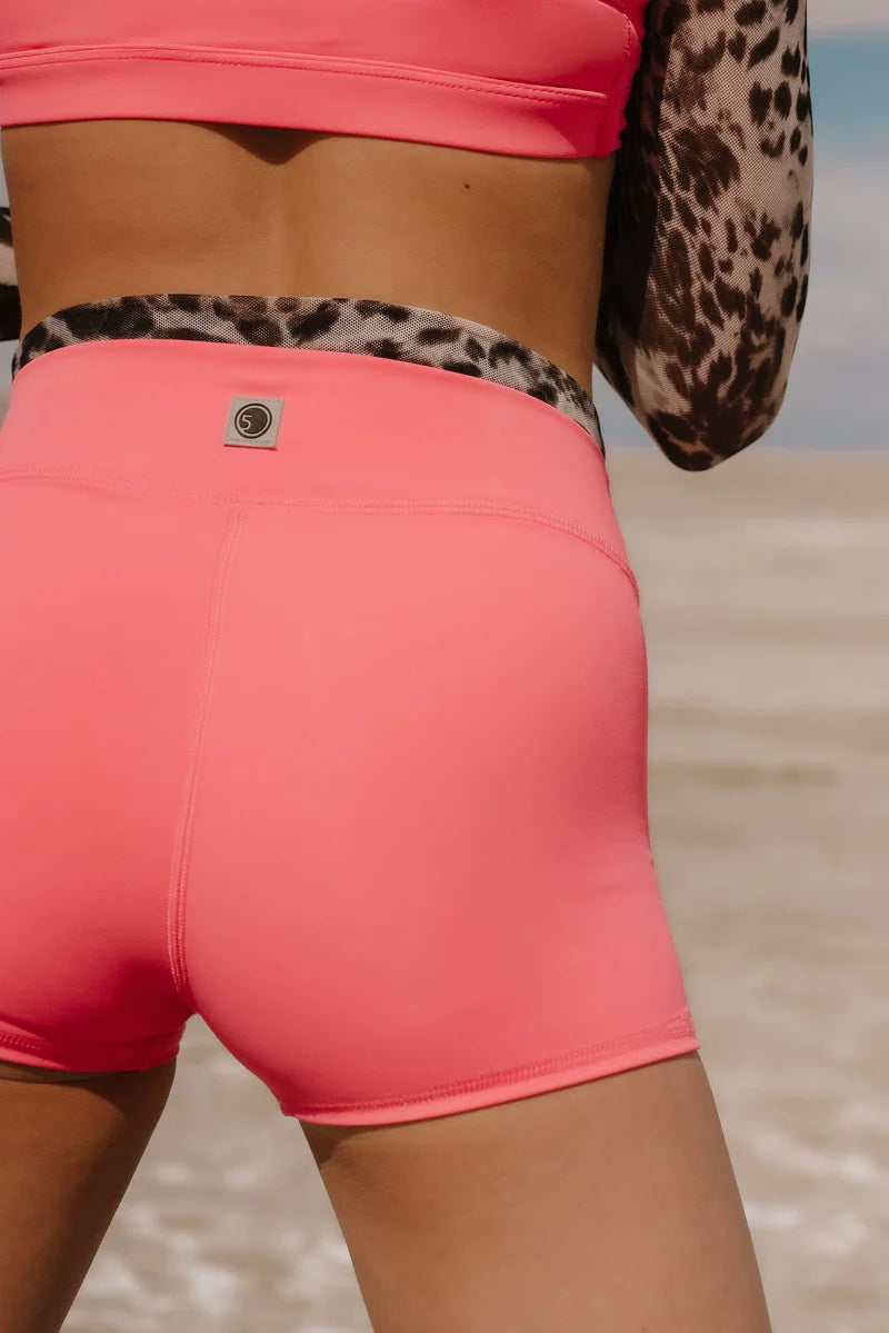 Everyday Hybrid 2" Short